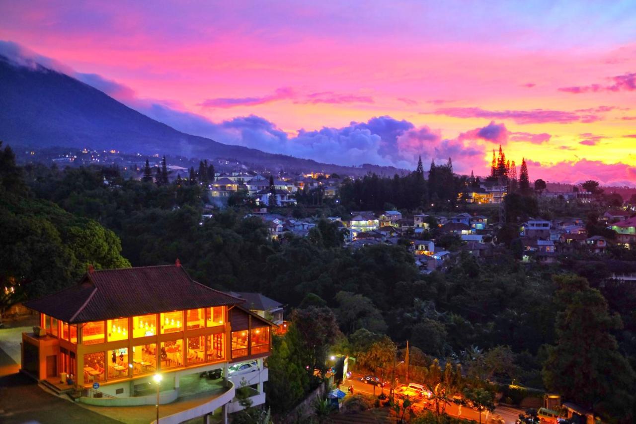 The Grand Hill Resort-Hotel 普卡 外观 照片
