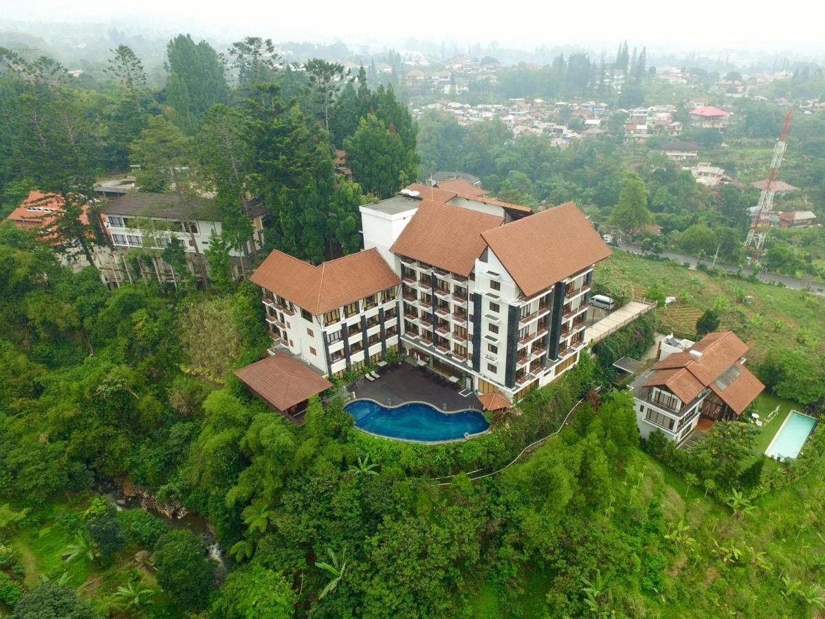 The Grand Hill Resort-Hotel 普卡 外观 照片