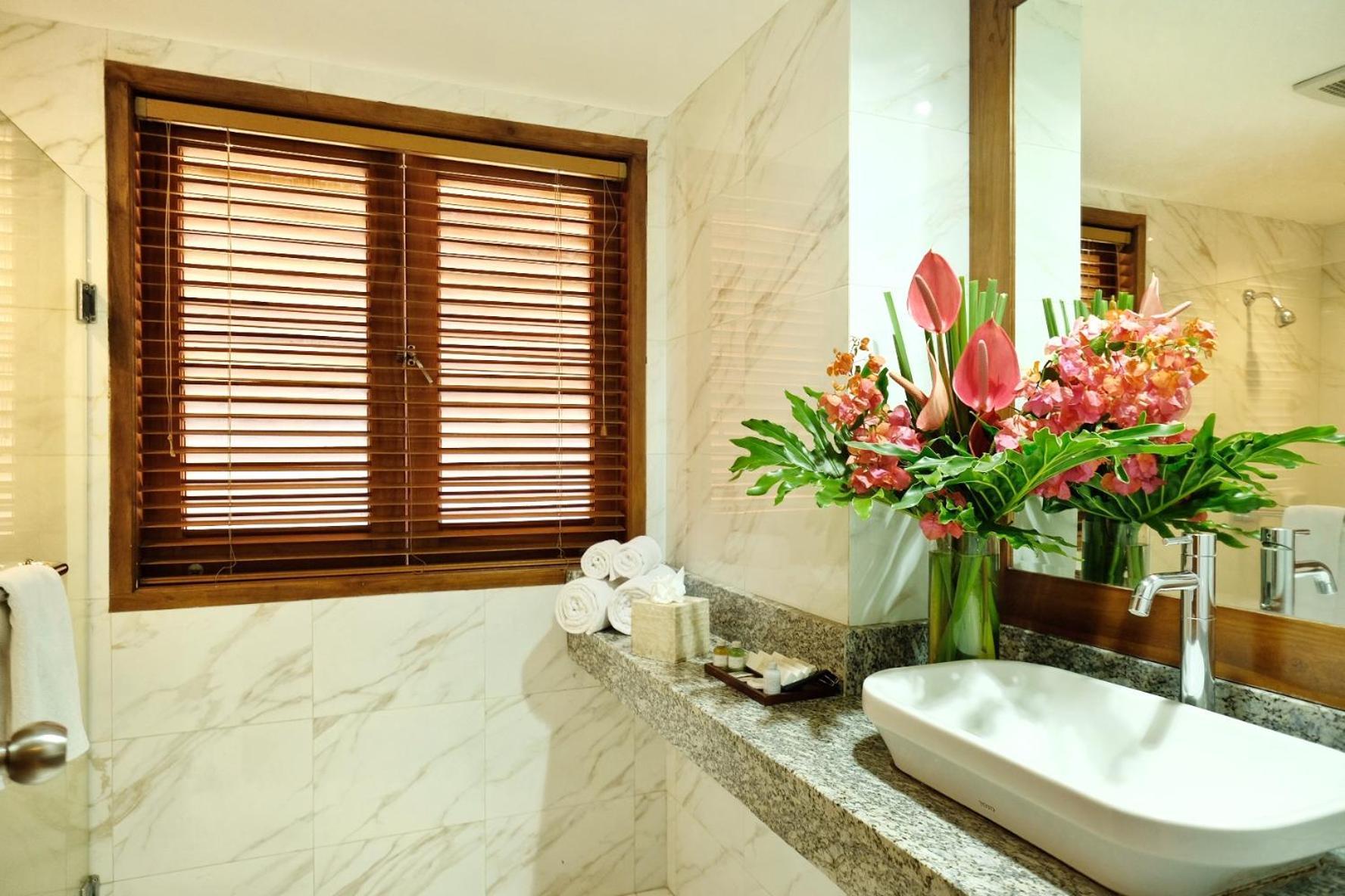 The Grand Hill Resort-Hotel 普卡 客房 照片